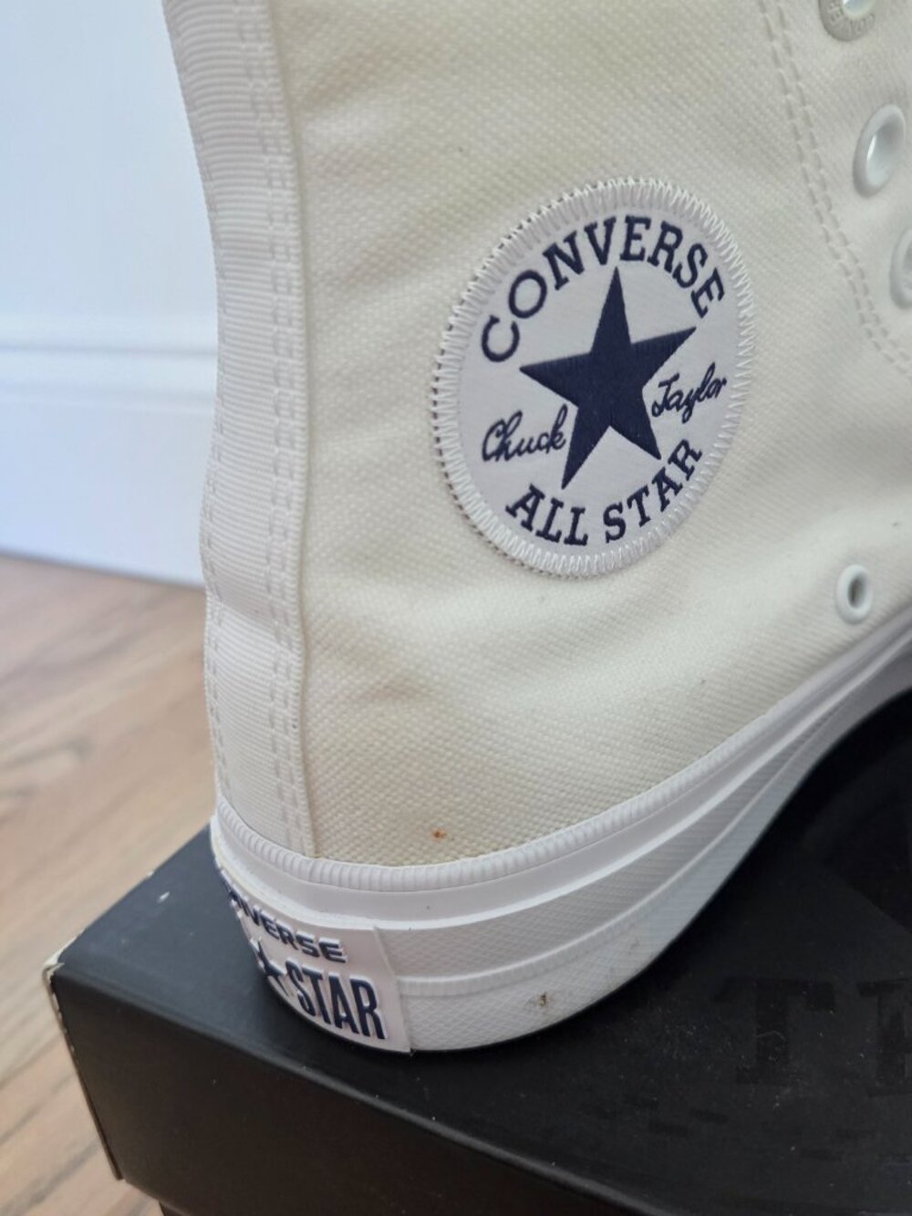 White Converse Chuck Taylor All Star II Lunarlon High Top Sneakers Unisex Size 8 - Picture 7 of 16